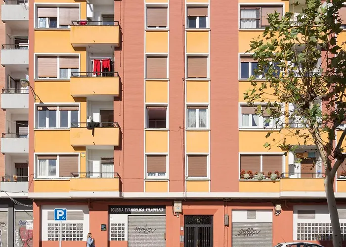 3 Hab Dobles, 2 Banos, Ac, Junto Al Casco Viejo Ol Appartamento