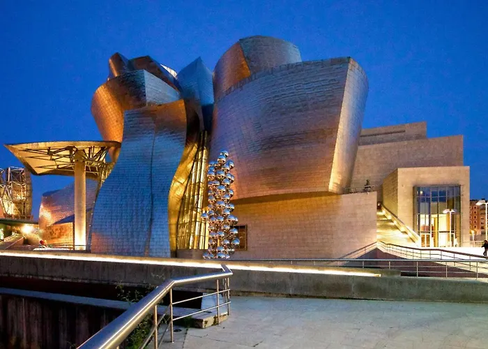 3 Hab Dobles, 2 Banos, Ac, Junto Al Casco Viejo Ol