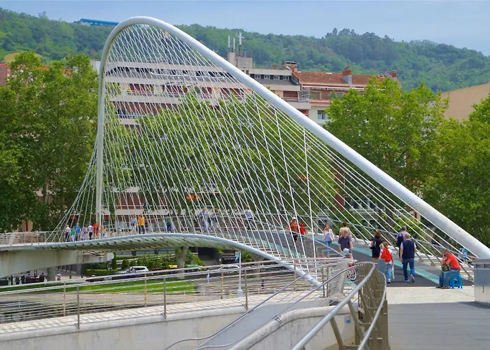 3 Hab Dobles, 2 Banos, Ac, Junto Al Casco Viejo Ol Appartamento *